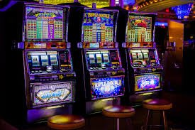 Ilustrasi keistimewaan dan bonus program VIP eksklusif lektoto